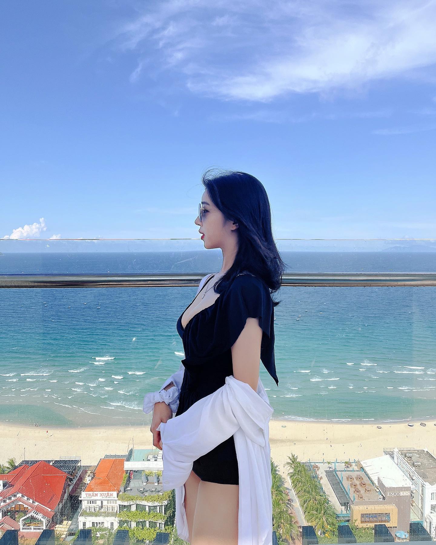 조식이 예뻤고 수영장은 맛있었고 뷰가 기가막혔던 😘