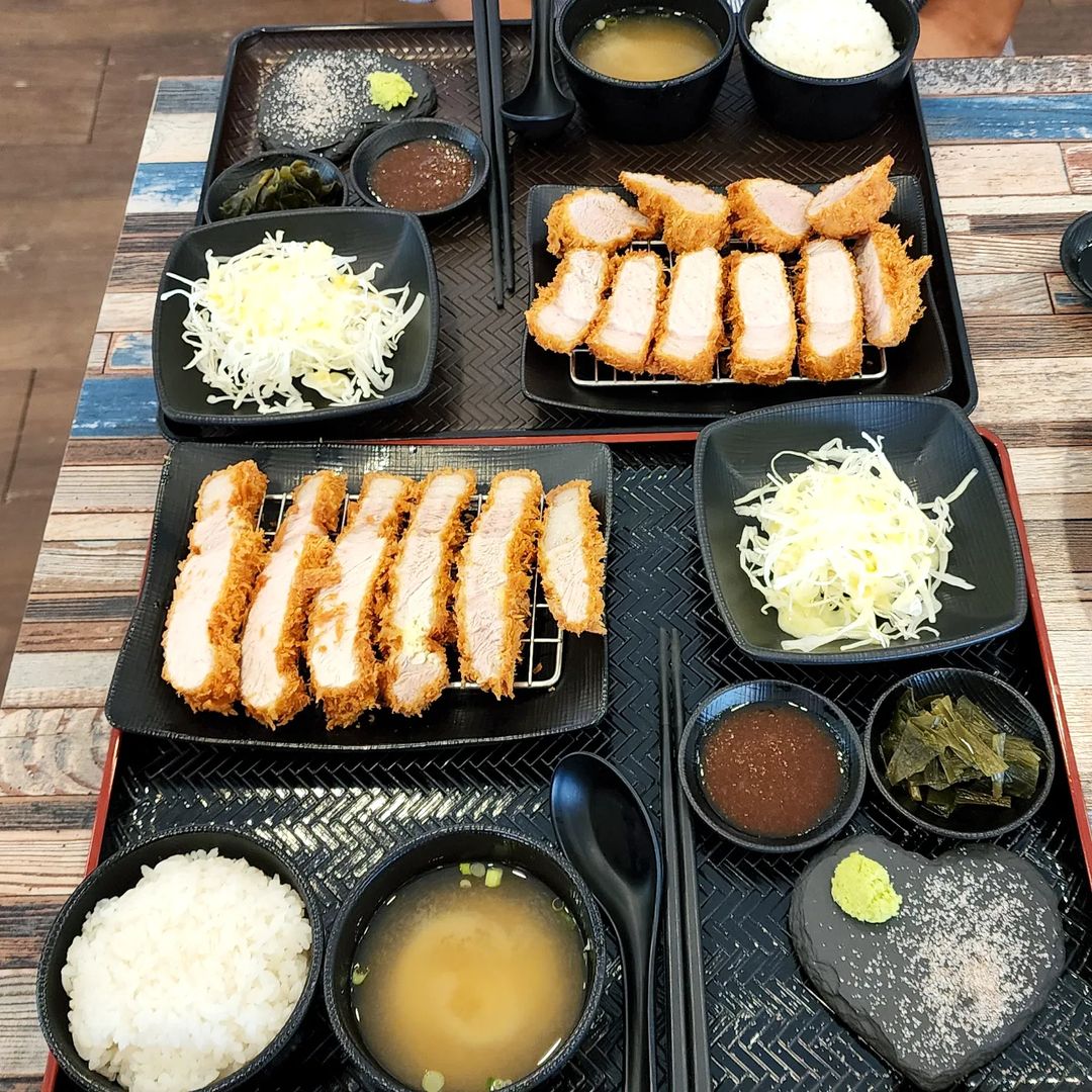 Jin on Instagram: “#food #음식 #gourmandise #식도락 #foodstagram #푸드스타그램 #음식스타그램 #instafood #먹스타그램 #돈까스”