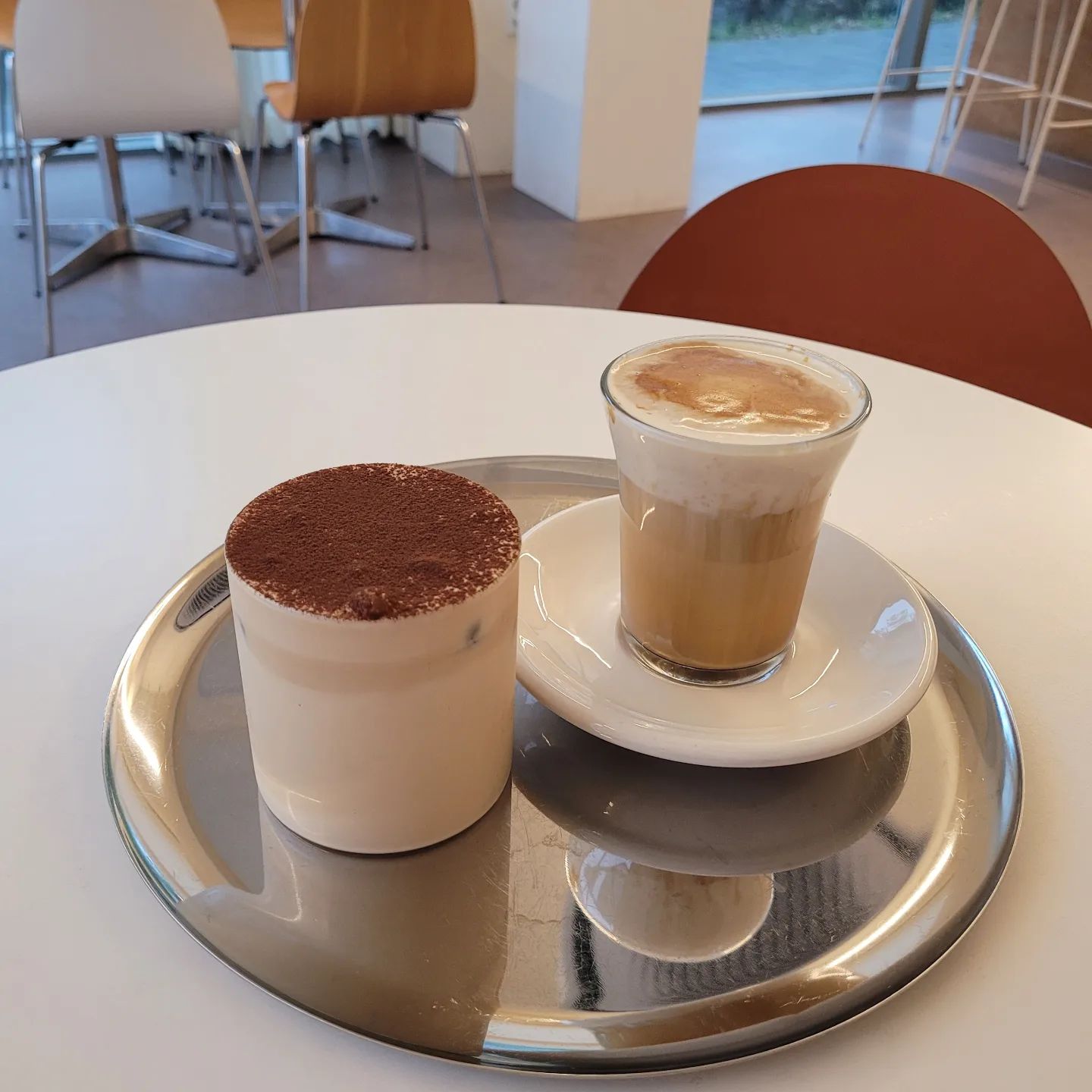 비오는 날에 mnm coffee 
😀

#역북동까페 #역북동카페 #용인커피 
#용인까페 #용인카페 #엠엔엠커피 #mnmcoffee