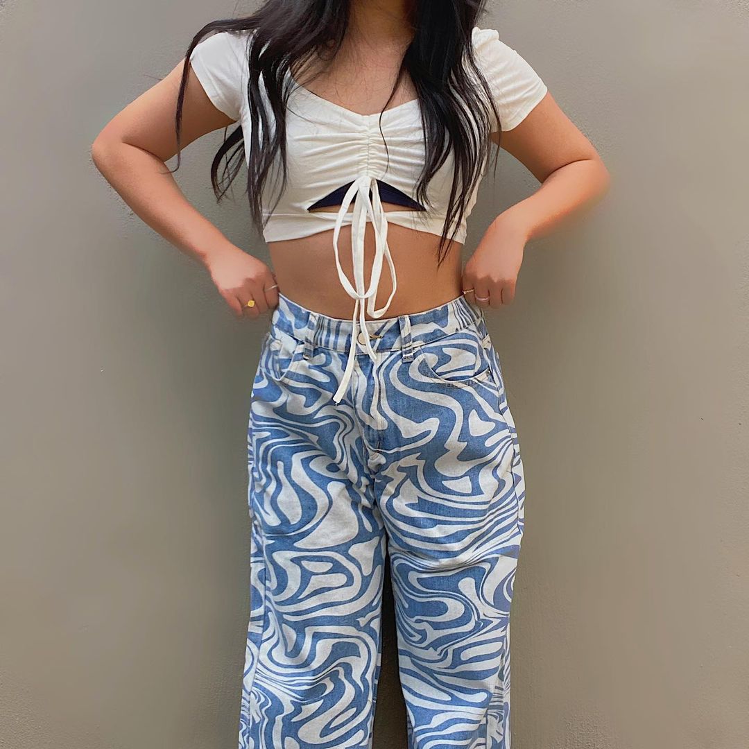 hanna on Instagram: “💙🦋🦕”