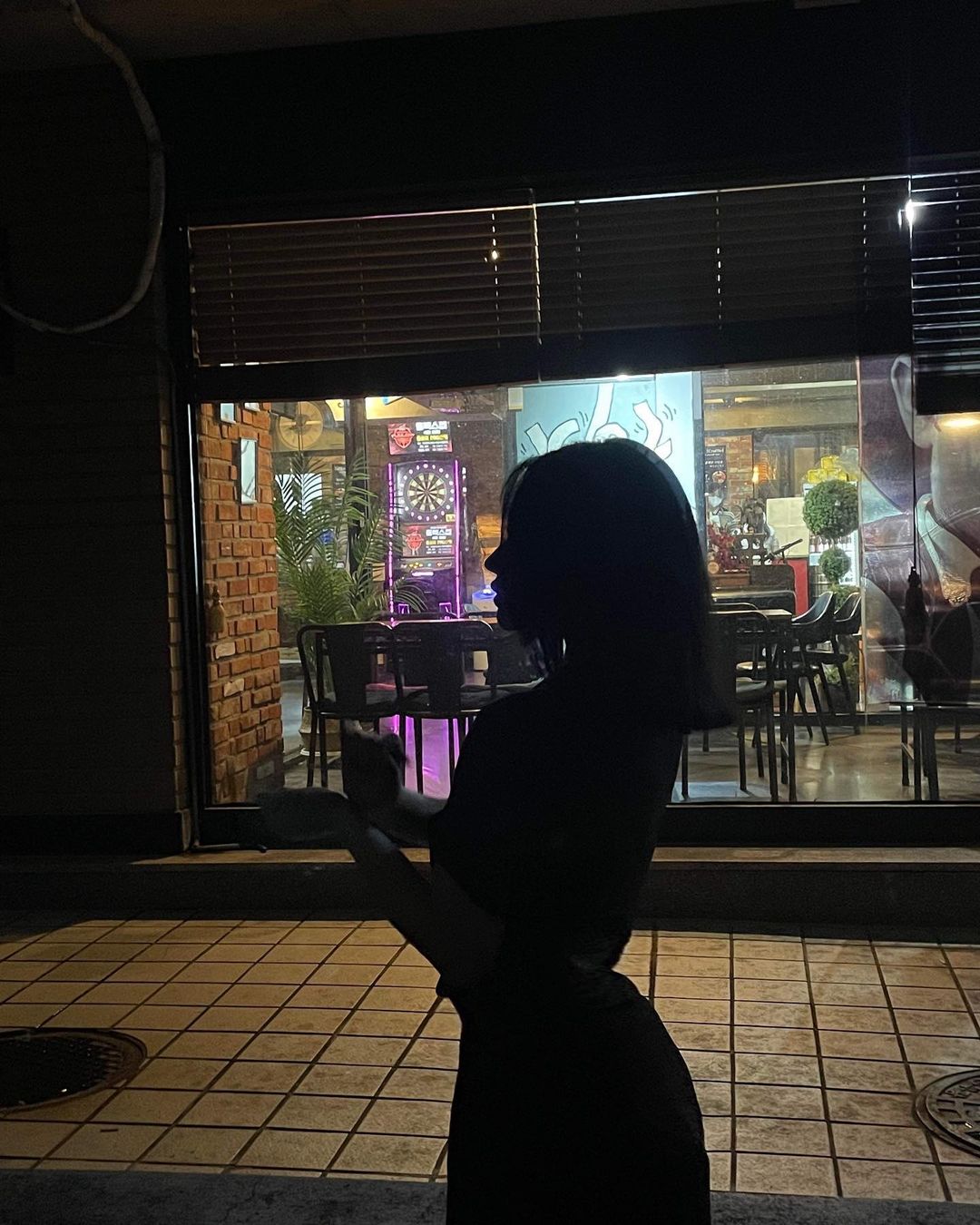 다빈 on Instagram: “인생 첫 협찬으로 예쁜 향수 받았어요! 저는 총 5가지 향으로 페로몬, 뉴 하비, 더 퀸스, 로즈 앤 맆, 플뢰르 향을 받아 봤는데 다 너무 좋았지만 로즈 앤 맆 향이 제겐 너무