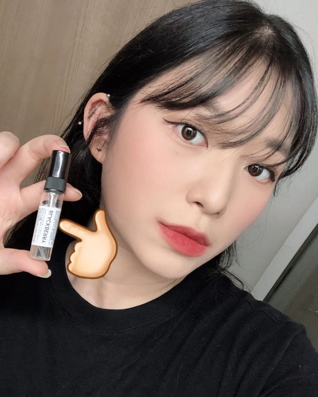 유지밍 on Instagram: “#광고 남녀공용으로 사용 가능한 #블랙하비 향수 🙆‍♀️💜 약 500종의 향을 보유하고 있는 브랜드로 자신의 취향에 맞는 향을 찾을 수 있고 , 맞춤 제작도 가능하답니