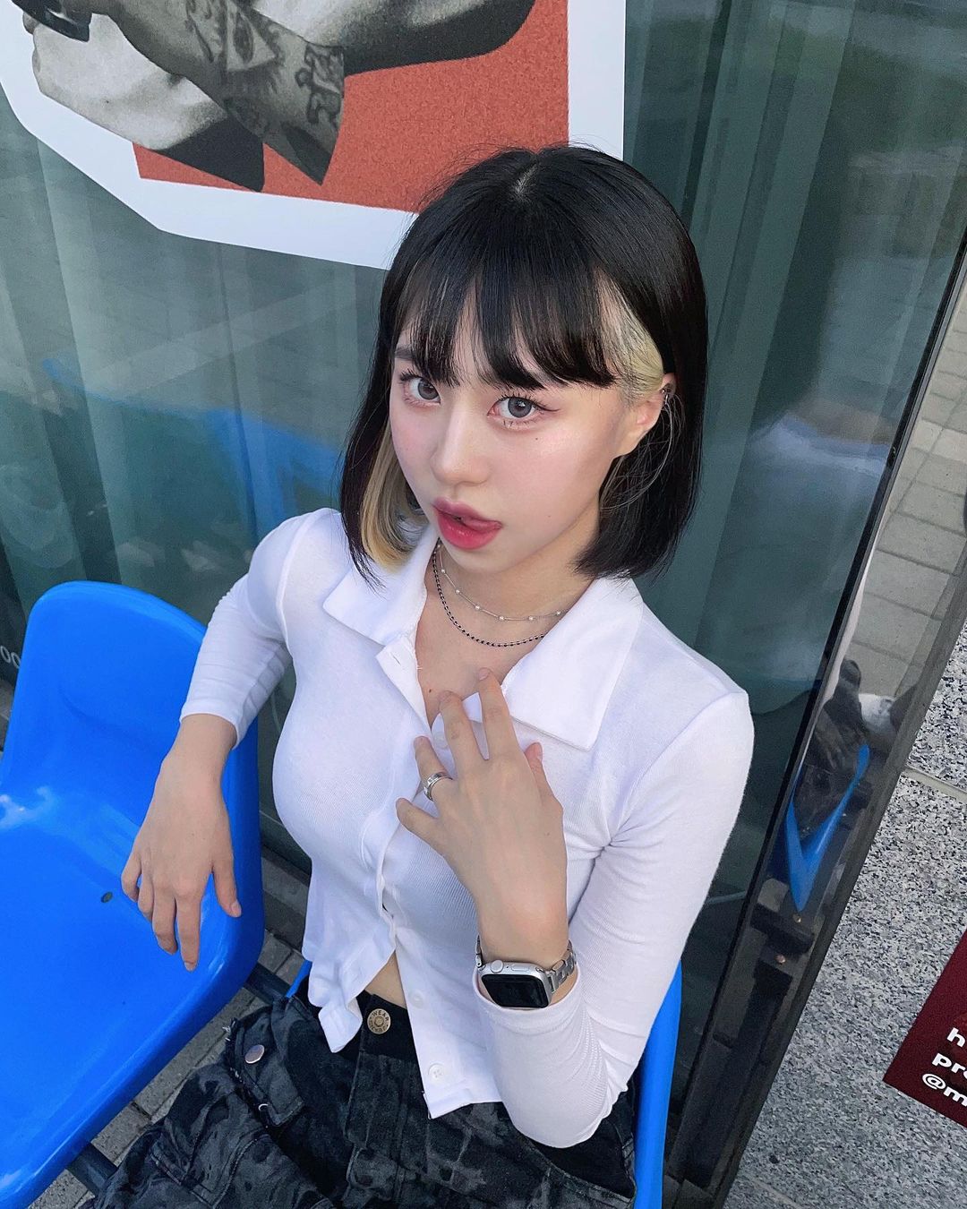 수진 on Instagram: “#광고 @o_telierr 요즘 데일리하게 아주 잘 사용하고 있는 목걸이 소개하겠습니다 모든 제품을 사장님이 직접 제작하셨다고 해요 어떤 옷이든 잘 어울리는 아이이기 때문에