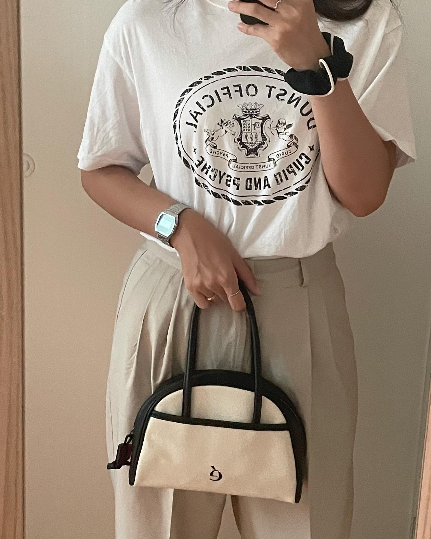 2022.07.20 
출근룩🫧