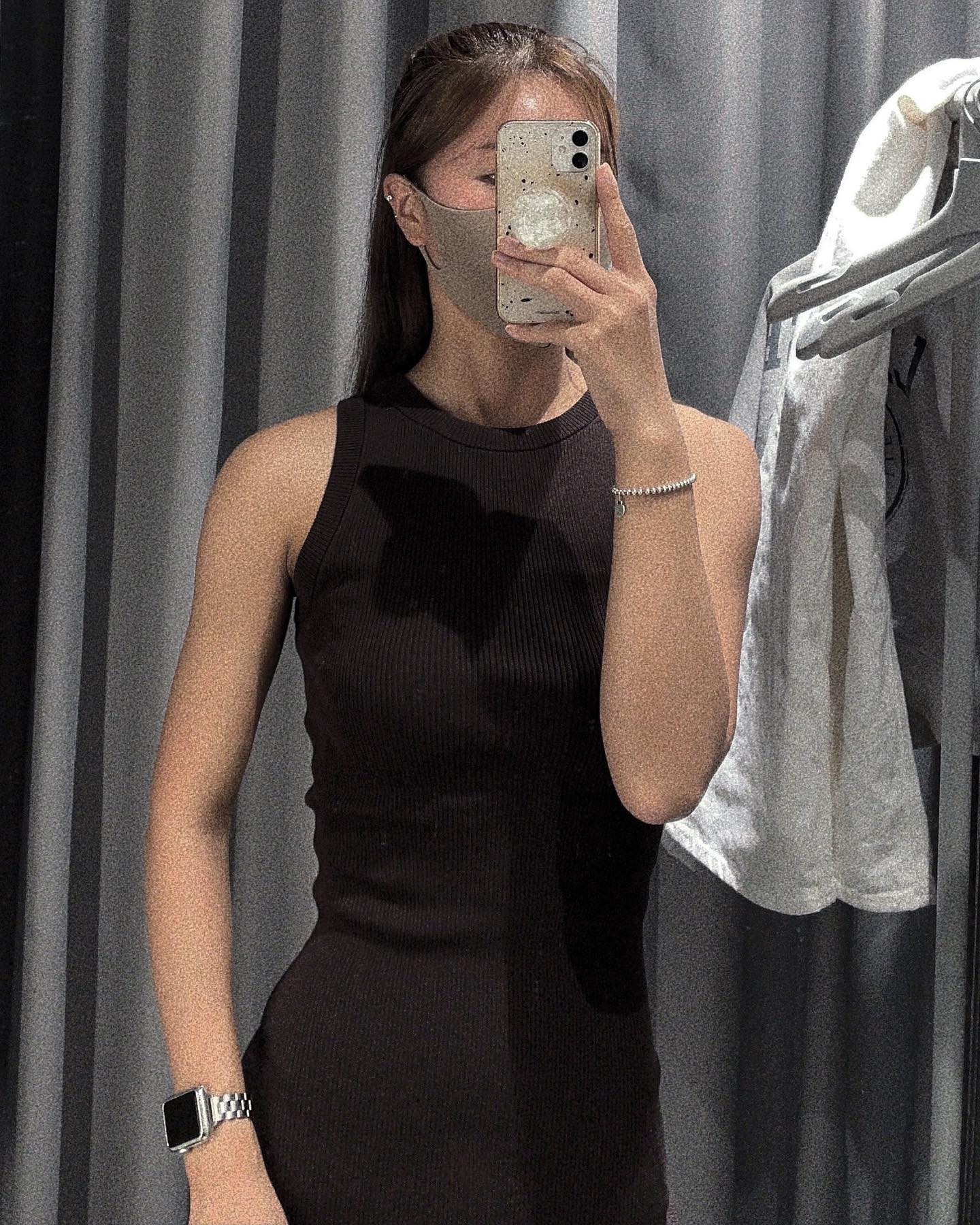 🌚