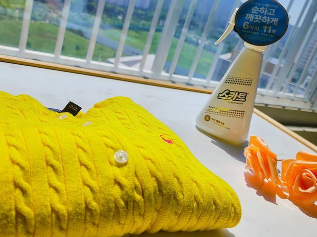 💐밍블리네💐 on Instagram: "#제품제공 . . 유한킴벌리 크리넥스 에서 신제품 스카트 섬유탈취제가 출시되었어요ꕤ . . 6가지 자연유래성분을 함유한 순하고 깨끗한 섬유탈취제! 박테리아 99.99