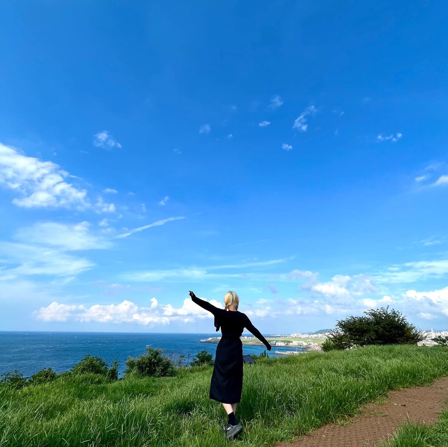 뉸뉴