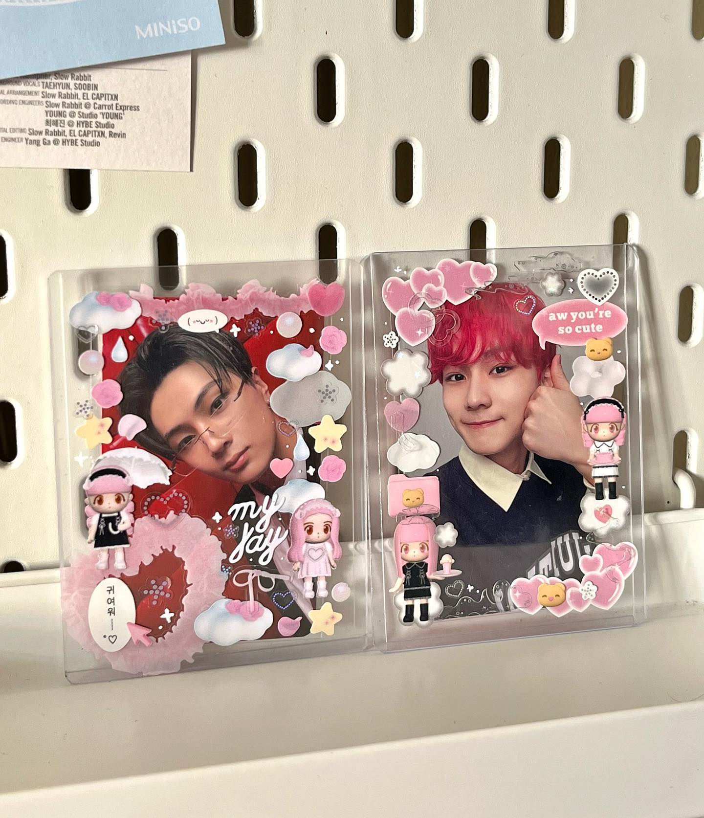 jay specs and red hair jungwon💗🫶🏻🧩

——

tags #enhypen #engene #jayenhypen #deco #kpop #kpopdeco #ikeaskadis #collectbook #enhypencollector #enhypencollection #엔하이픈 #エンハイプン #제이 #박종성 #desk #desksetup #sunoo #jungwon #niki #jake #jay #heeseung #sunghoon #jongseong #kpopshelf #enhypenaesthetic #toploader #toploaderdeco #polcos #polcostickers