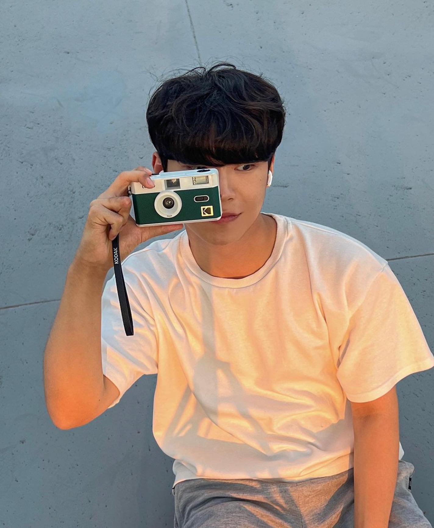 옆에다 썩히기 뭐해서