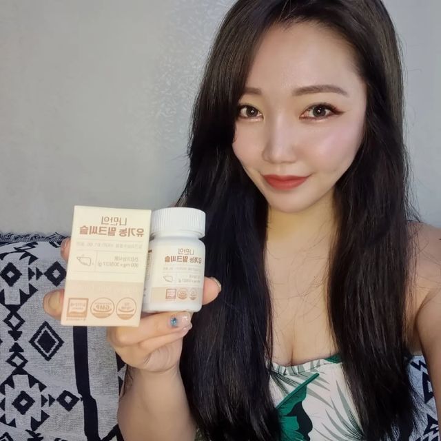 여행하는 술꾼언니💋 on Instagram: "#광고 저는 일단 술을 즐겨하는 편이라 밀크씨슬에 관심이 많은데요^^ 간건강에 도움을 줄수있는 밀크씨슬! 밀크씨슬 중에서도  유기농이라면? 무조건 선