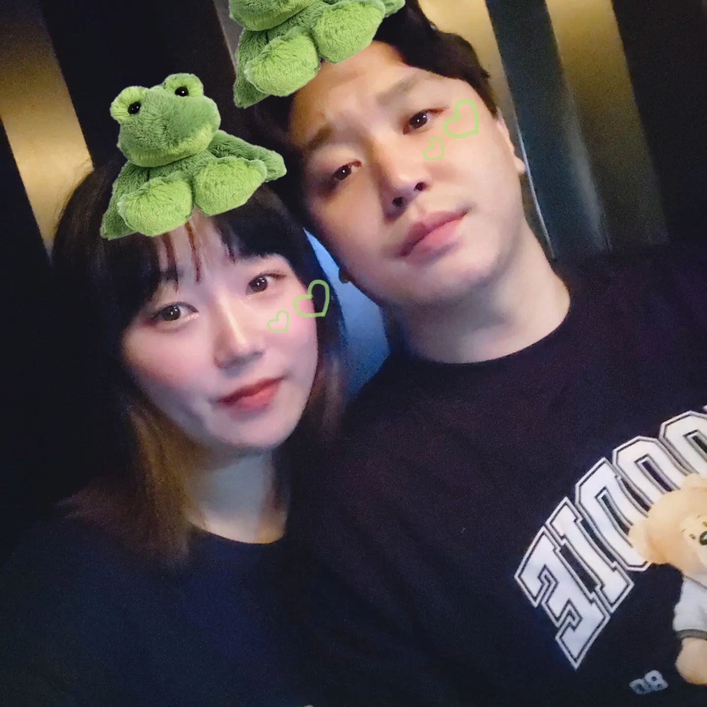 볼 맛집인데 ? 하루에한번 깨물어주께 ㅋ 오랜만에 게임장가서 게임 재미졌어 💜