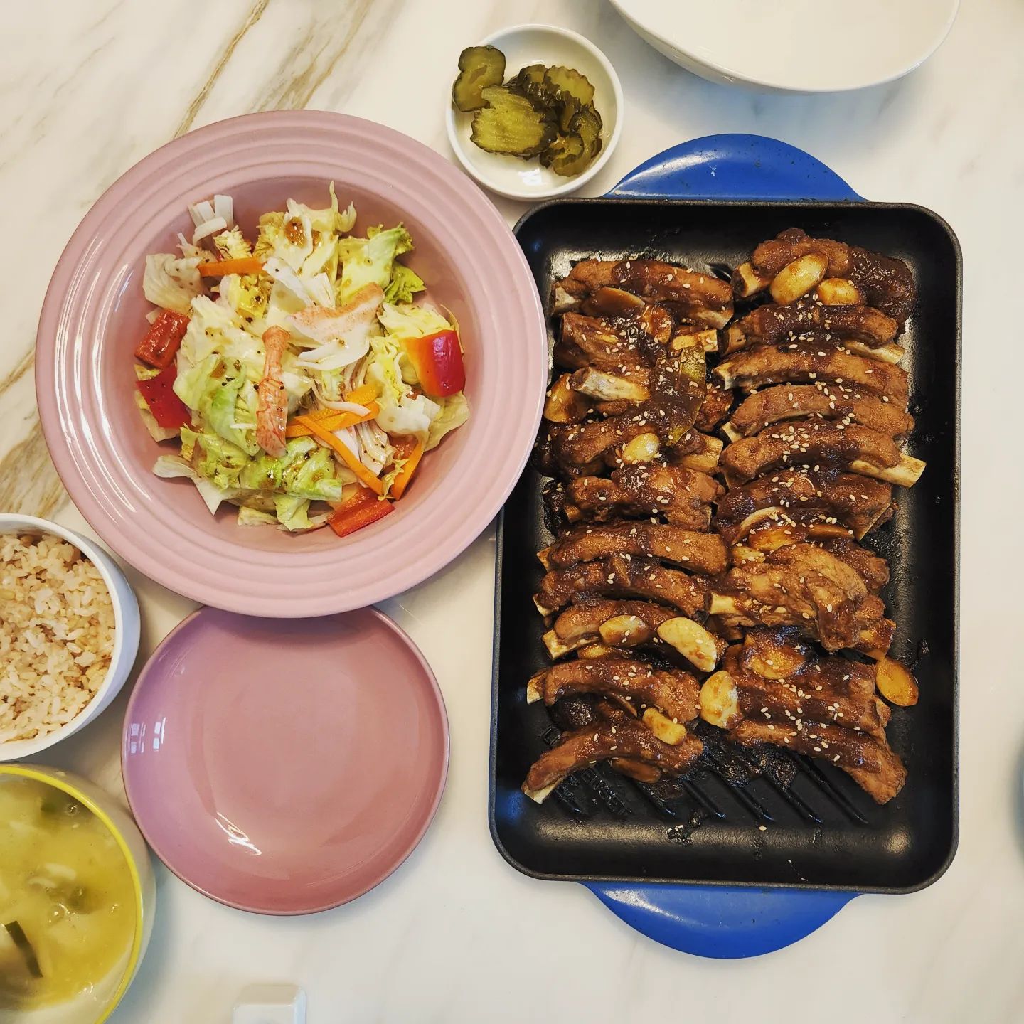 주말에만 가능한 요리타임
#오늘은요리사 #등갈비는처음이라 #존맛탱 #선팔하면맞팔