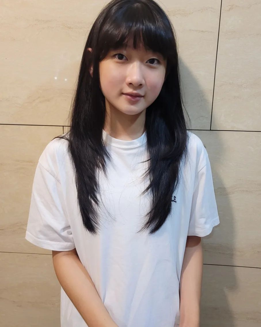 요즘 나의 취미 #만보걷기
오늘 학교 폴리스 활동 갔다 와서 최고로
많이 걸은 날!
우울해서 걷기 시작했는데 이젠 걷는게
그냥 좋다
#살도빼고돈도벌고건강도챙기고
#우울할땐걸어요 
#시우사진은덤