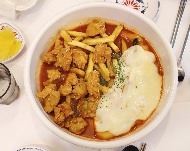 떡슐랭 수유점 : 수유역 근처에서 발견한 떡볶이 맛집 !