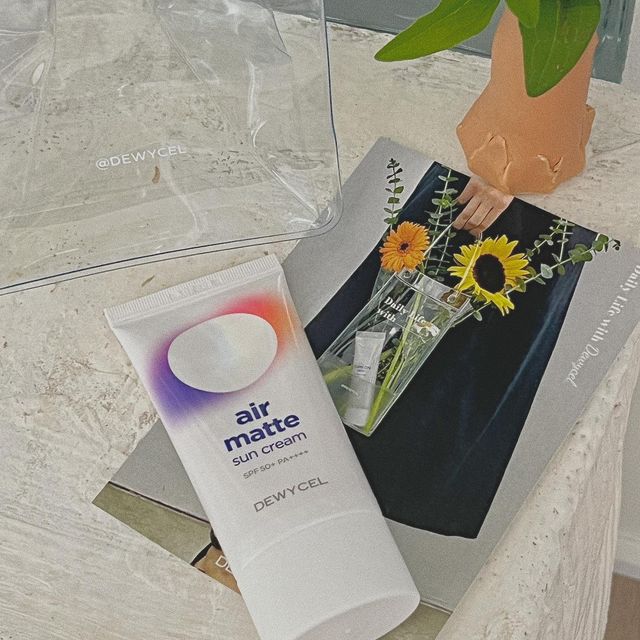 ☺︎ 봉키캔들 ˃̵͈̑ᴗ˂̵͈̑ 🕯✨ on Instagram: "#제품제공 지금같은 날 없으면 큰일인 선쿠림 ☀️ 흡수력과 밀착력이 빠룬 요녀석! 여름에 🐶 기름 느므싫은데 요제품은 유