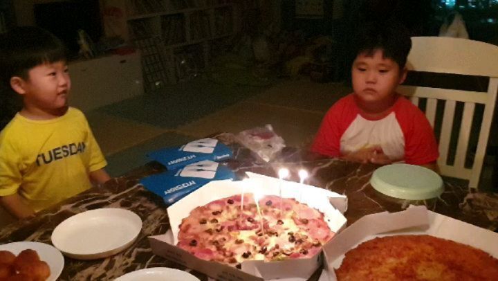 이안이 표정 ☹