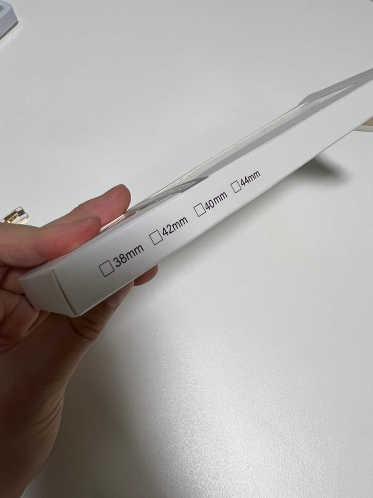 배러무드 애플워치줄질 고급스러운 오피스룩코디 악세사리