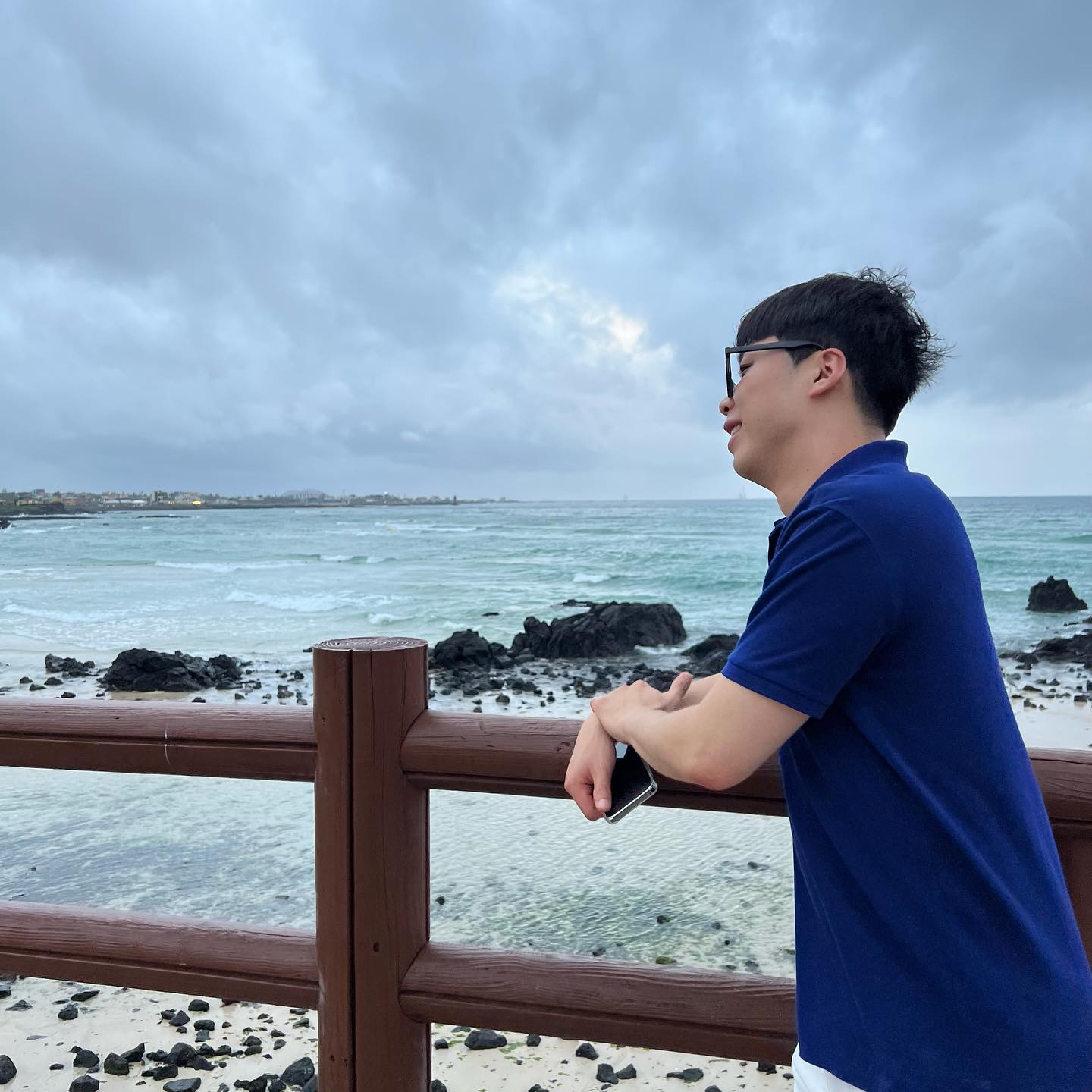 웃자
.
.
.
#제주도 #여행스타그램 #제주도여행 #여행 
#25살 #25 #98 #98년생 #일상 #일상소통 
#선팔하면맞팔 #맞팔 #선팔 #맞팔해요 #패션 
#dm환영 #디엠 #연락 #ootd #대구 #동성로 
#followforfollowback #좋아요반사 #좋반