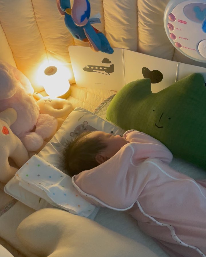 하랑이는 '한지유'라는 이쁜이름을 갖게 되었어요🧡앞으로 지유라고 불러주세용👶🏻
#지유야#사랑해❤️#24일차
