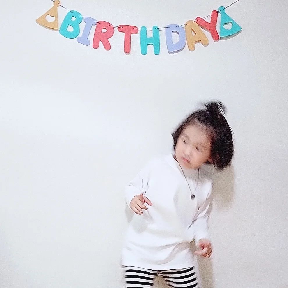 #HBD #생일축하해 
젭알 사진한번만 찍어주라..ㅠㅠ
#48개월 #이은기👶