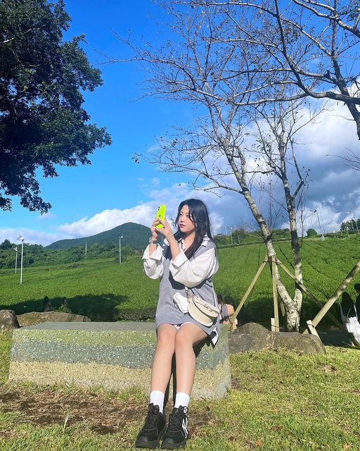 배윤서 on Instagram: "🍀"