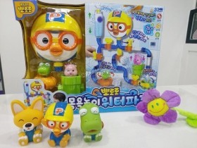 현/빈 형제 1일1목욕 목욕장난감으로 뽀로로목욕놀이 워터파크가 딱이야