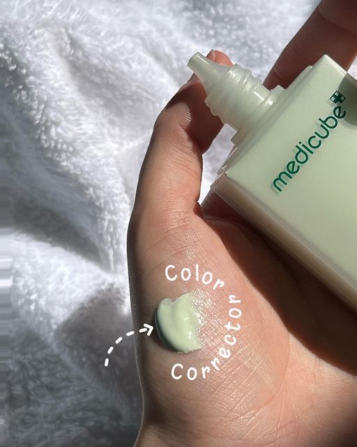 Claudy 크 on Instagram: "Color correcting cream from @medicube_korea 🐯 This cream its great for acne prone skin people and those who battle with redness and sensitive skin (I love the green grass color and the tiger on it) 🌱 Its a good moistur