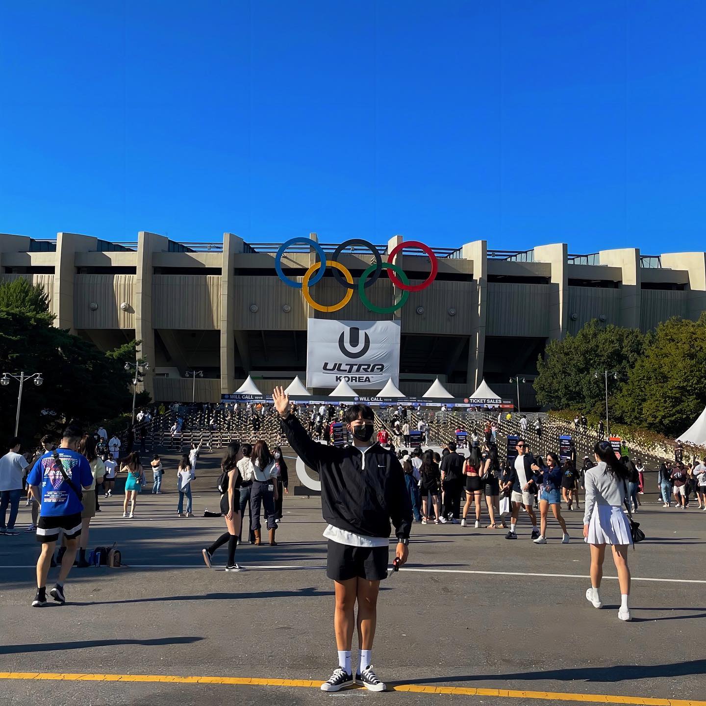 .
여행에서 귀국하자 마자
UMF2022 불태우기🔥
.
#umfkorea #umf2022 #umf #festival 
#잠실종합운동장 #움프 #🔥
