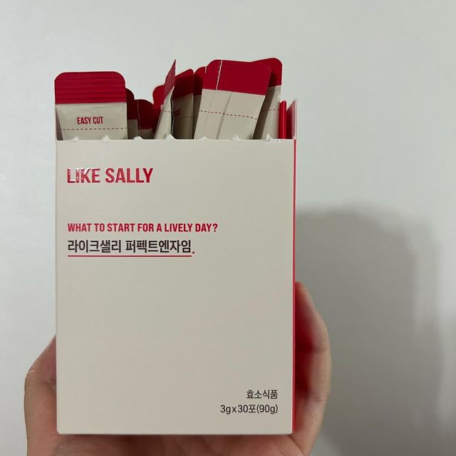 ＳＯＮＪＵＨＥＥ✨ on Instagram: "#협찬 @like_sally_ - 빵,떡,쌀 탄수화물 중독자인 나에게 꼭필요한 효소! 서른살이 넘고 늦은 퇴근으로 인해 저녁늦게 저녁겸 야식을 먹는일이 많아져서인지,