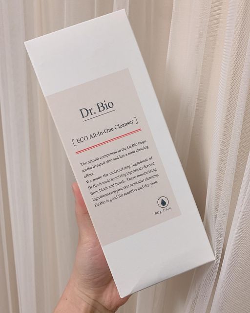 소라 on Instagram: "우와 오늘도 날씨가 정말 너무더웠죠??!!😥 . 시윤이랑 유모차끌고 마실나갔다