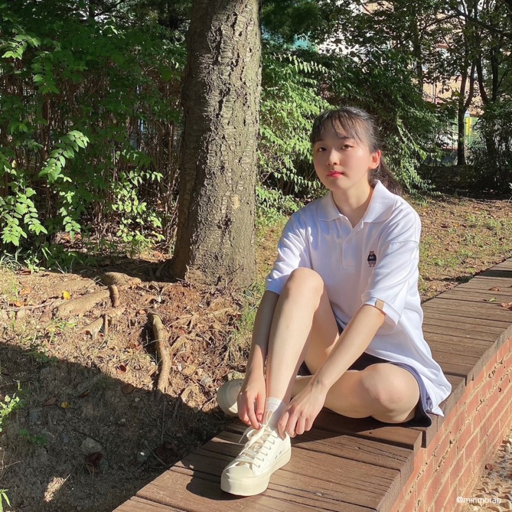 폴더라벨 모스 스니커즈 미니멀 감성 신발!