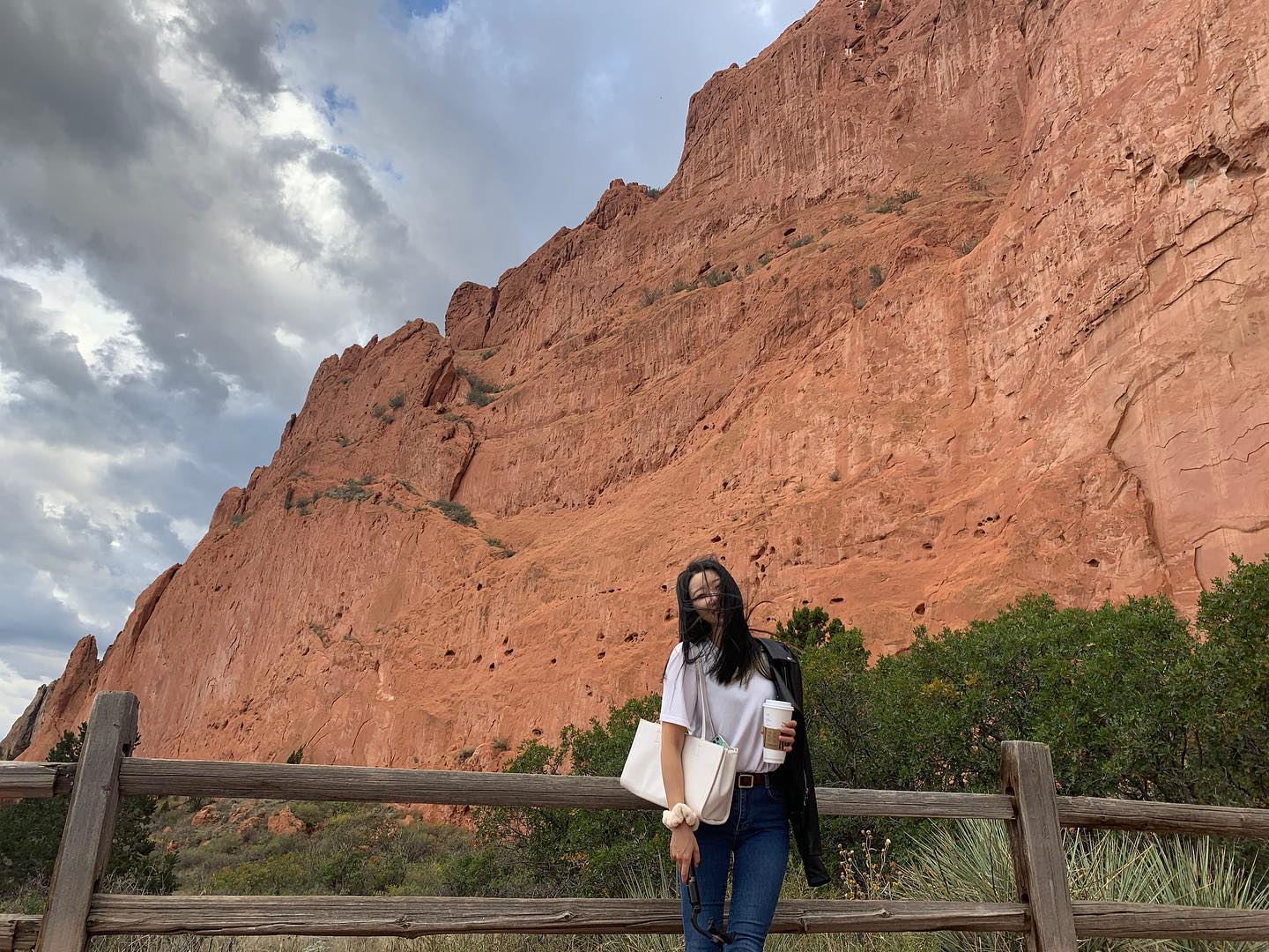 머리 좀 묶으세여 증신없어 #boulder #colorado