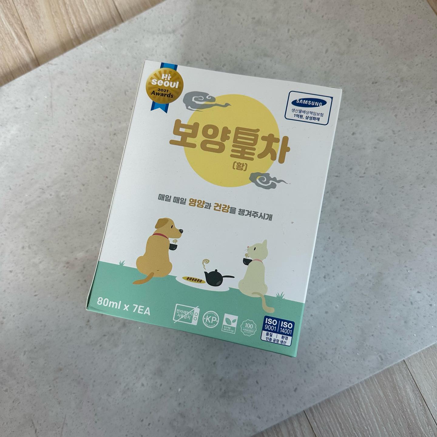 #공구 #보양황차공동구매

안뇽 칭구들 ✋🏻
바리도리네가 이번에 첫 공구를 진행하게 됐오 🤍

[바리&도리x더보양 공동구매]

더보양에서 판매하는 보양황차 뿐만 아니라
보양새참, 페블, 보양뒷간, 전설의 보양
다양하게 구매 할 수 있으니 한번씩 봐줘 😖

좋은 상품을 좋은 가격에 !
30%도 아닌 1+1행사니까
많이 쟁여두자구 🫠

🫧10월 1+1 더보양 공구가🫧

보양황차 1+1 할인 공구가: 19,800원 
- 건사료 먹는 아이들에게 가장 중요한 음수랑 충족
보양새참 한우 1+1 50% 할인 공구가: 19,800원
보양새참 한돈 1+1 50% 할인 공구가: 16,800원
-눈물 예방에 탁월한 소 간 돼지 간
페블 1+1 50% 할인 공구가: 23,800원
-코시국에 딱 맞는 휴대횽 살균 탈취제
전설의보양 2+2 할인 공구가: 19,800원
-무항생제 황태 한우로 이뤄진 츄르
보양뒷간 1+1 할인 공구가: 15,800
-필수품 강아지 배변패드

👉 모든 제품 택배비 3,000원 별도

공구 시작 하는 날 다시 글 올릴게 🤍
10/17-10/21 까지니까 많관부 🙏🏻🫶🏻

더보양 제품 1+1 구매 문의는
ggozil_e_bari 

#보양황차 #강아지 #반려견 #댕댕이 #강아지간식 #멍스타그램 #동물 #반려동물 #강아지음료 #더보양 #강아지음수량 #강아지츄르 #강아지배변패드  #강아지눈물 #더보양 #더보양공구