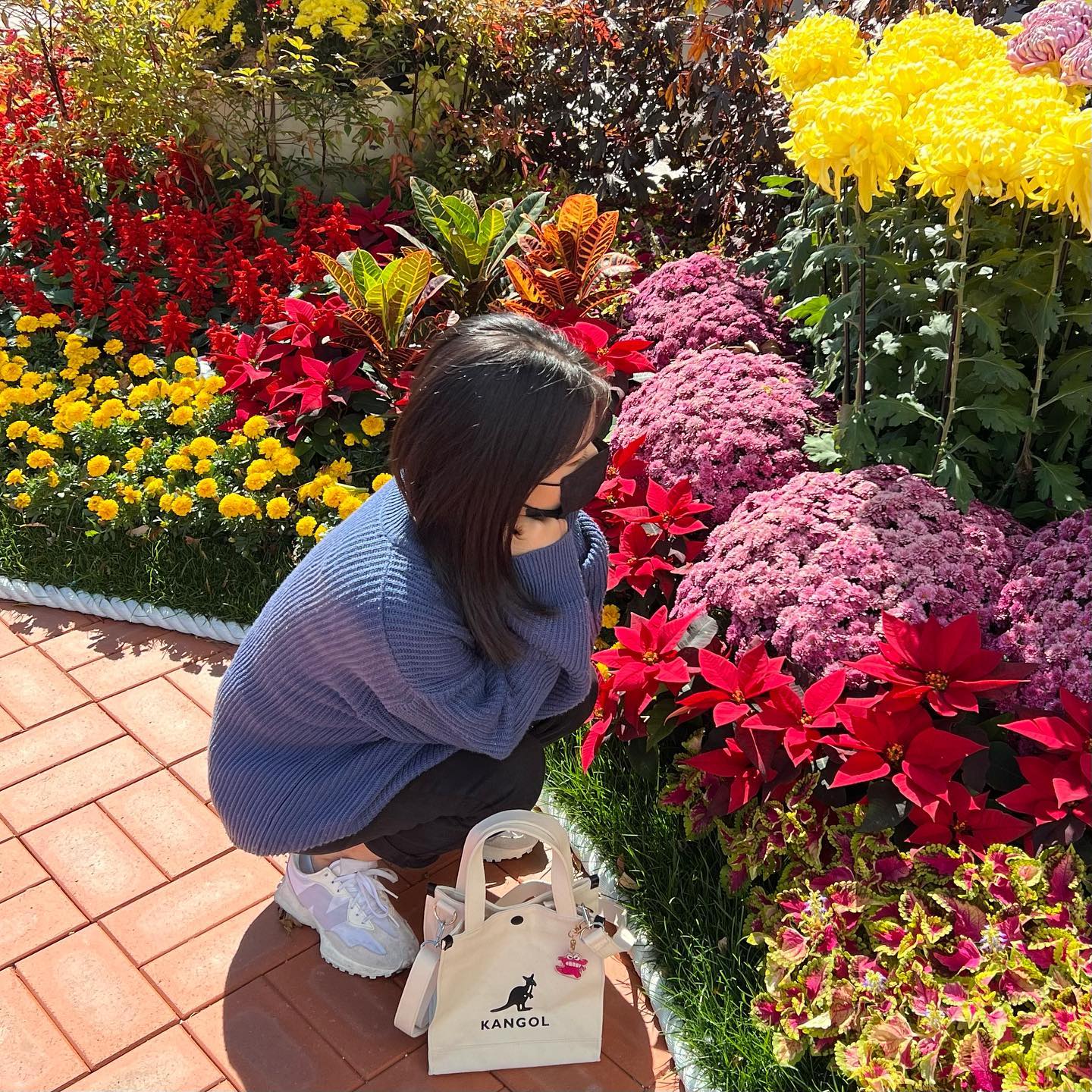 뭐가 꽃이겡 🤷‍♀️
🌸🌷🌹🌻🌺💐🌼🥀🪷