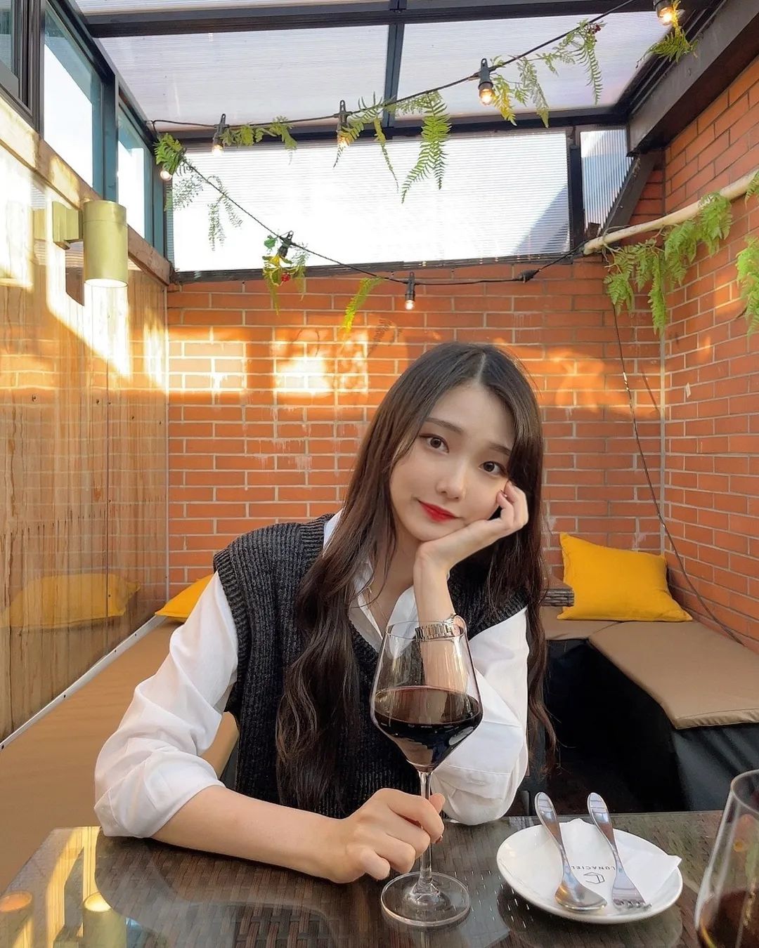 연남에서 만나쟈! 하고 아무것도 안정해버리기,, 
나 점점 P가 되어가는 중일지도...? 😶‍🌫️