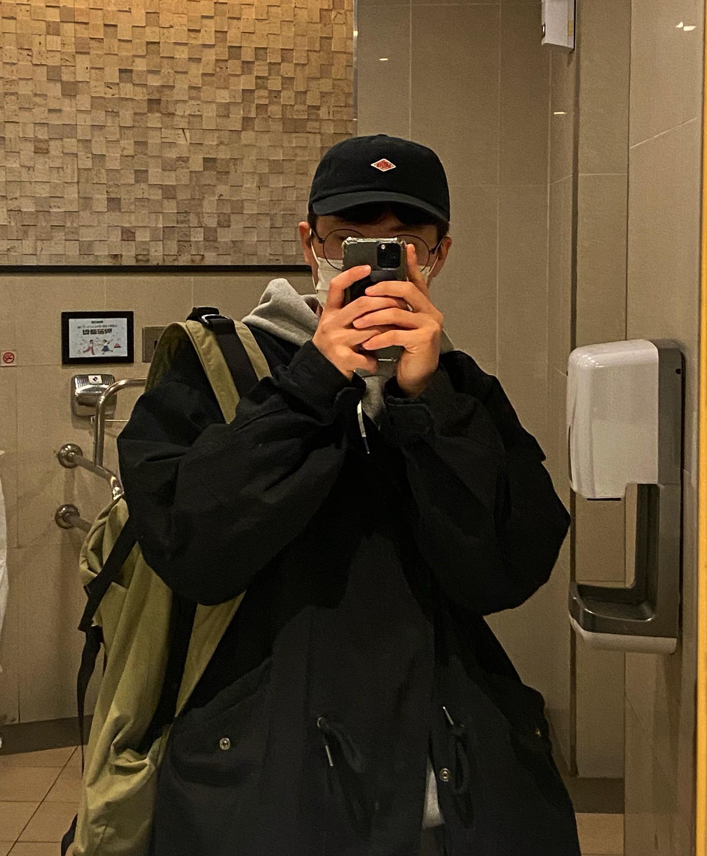 만 26세.