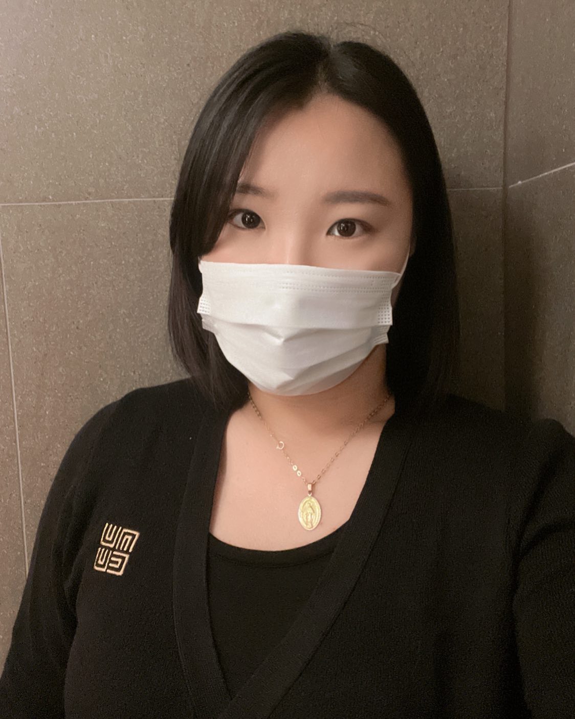 lenucu_official 
날씨가 추워지니까 생각난 르누쿠❤️
간만에 르누쿠입고 란딩갔는데, 비가 많이 왔어서
사진이랑 영상을 못남겼네😩
#르누쿠#르누쿠스포츠#셀카#라운딩