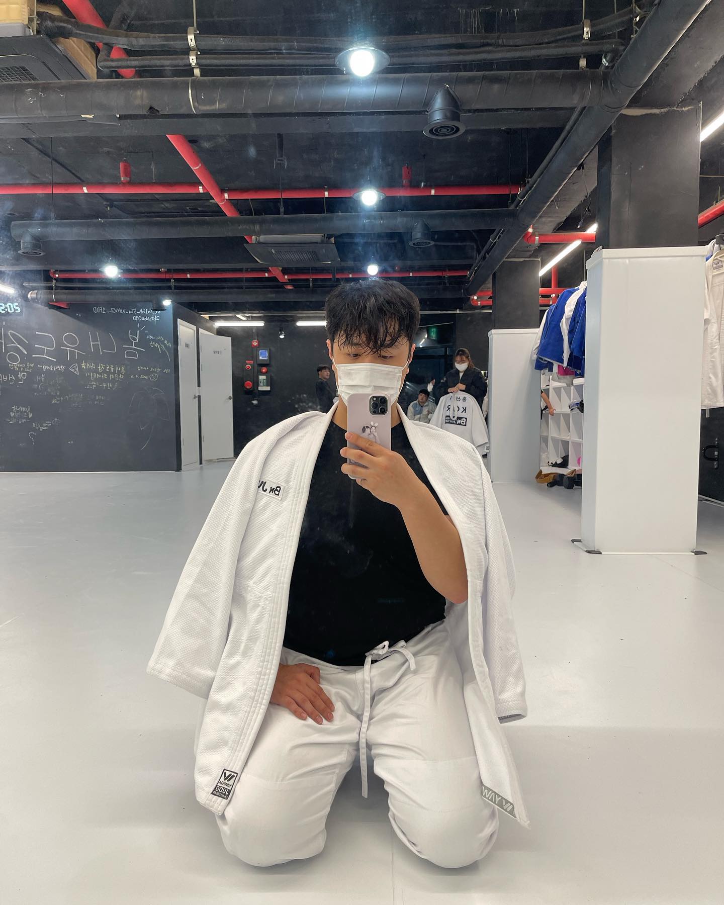 체력 어떻게하지… 눈 다 풀렸어…🥹