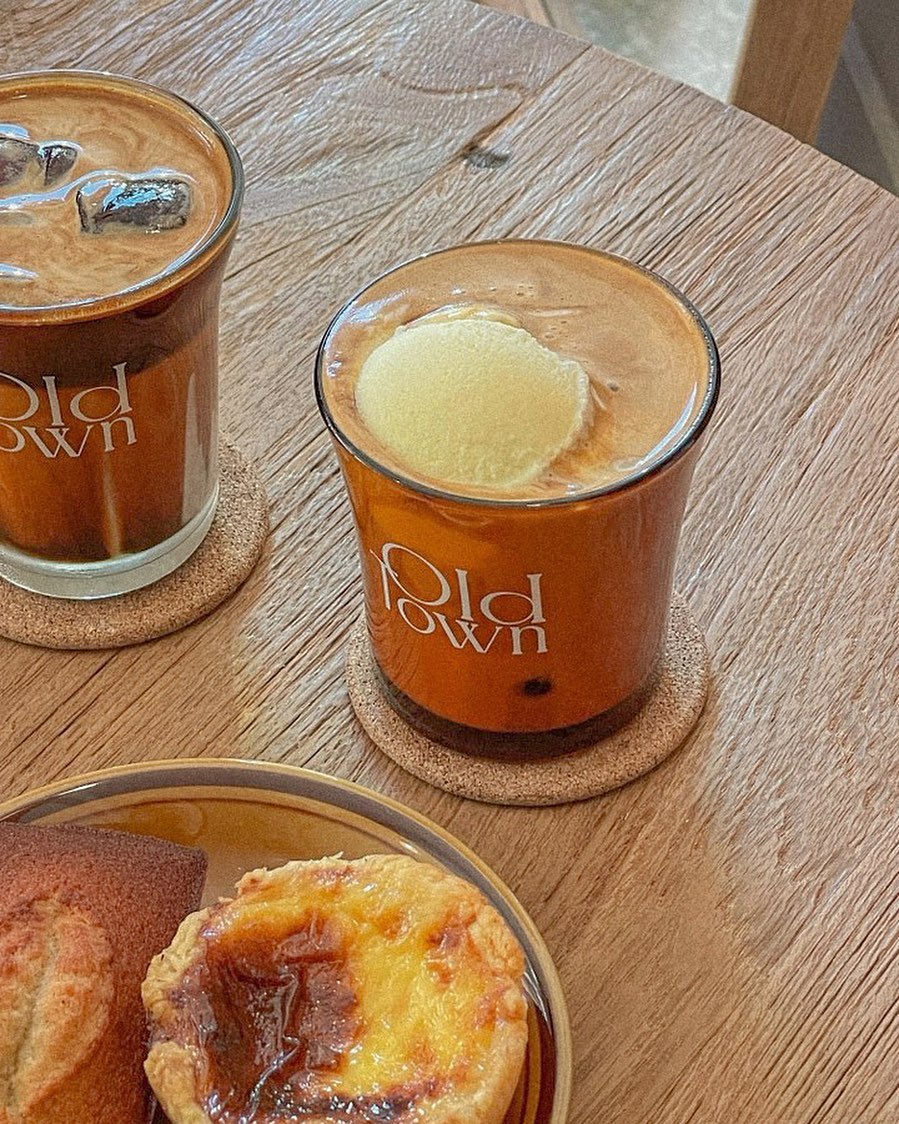🏷️

동네에 카페가 많아서 하나씩 도장깨기중 ! 
여기 아이스크림라떼 존맛 - 🍨✨