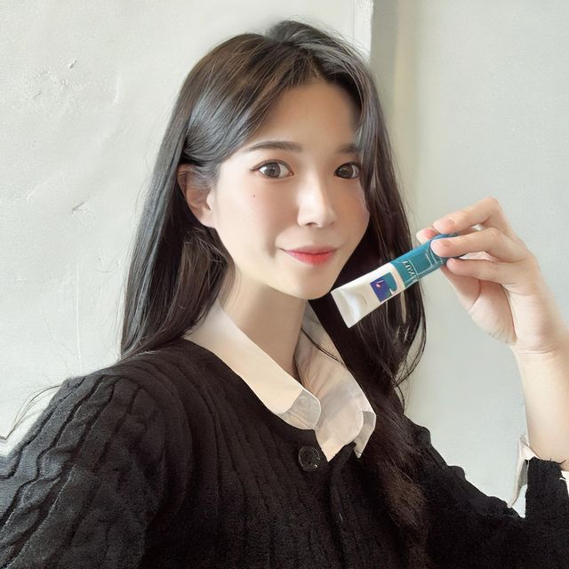 Heeya_ღ on Instagram: "⠀ ⠀ ⠀ #협찬 ⠀ ▪️다이어트환으로 너무 유명한 윤슬환 ⠀ 내 체형에 맞게 비대면으로 체질검사후에 처방해주는거라서 안전하게 복용할수 있고, 미루고 미루던 다이