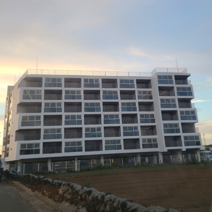 제주도숙소추천 제주한달살기 가족여행  모켄풀빌라에서  편하게 지내요