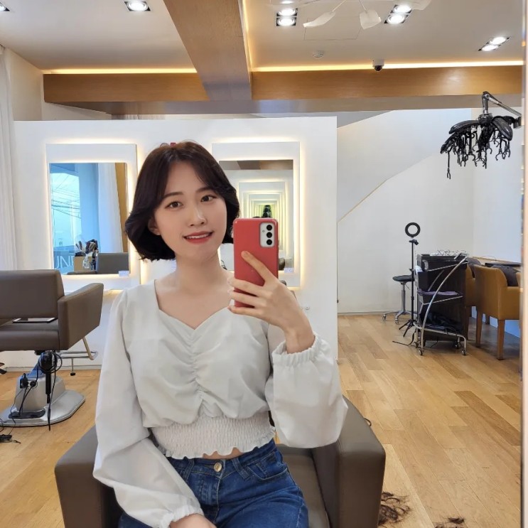 [기분 전환을 위해 단발로 자르기, 천호역 라운드엘, 릴리 부원장님 💇‍♀️]