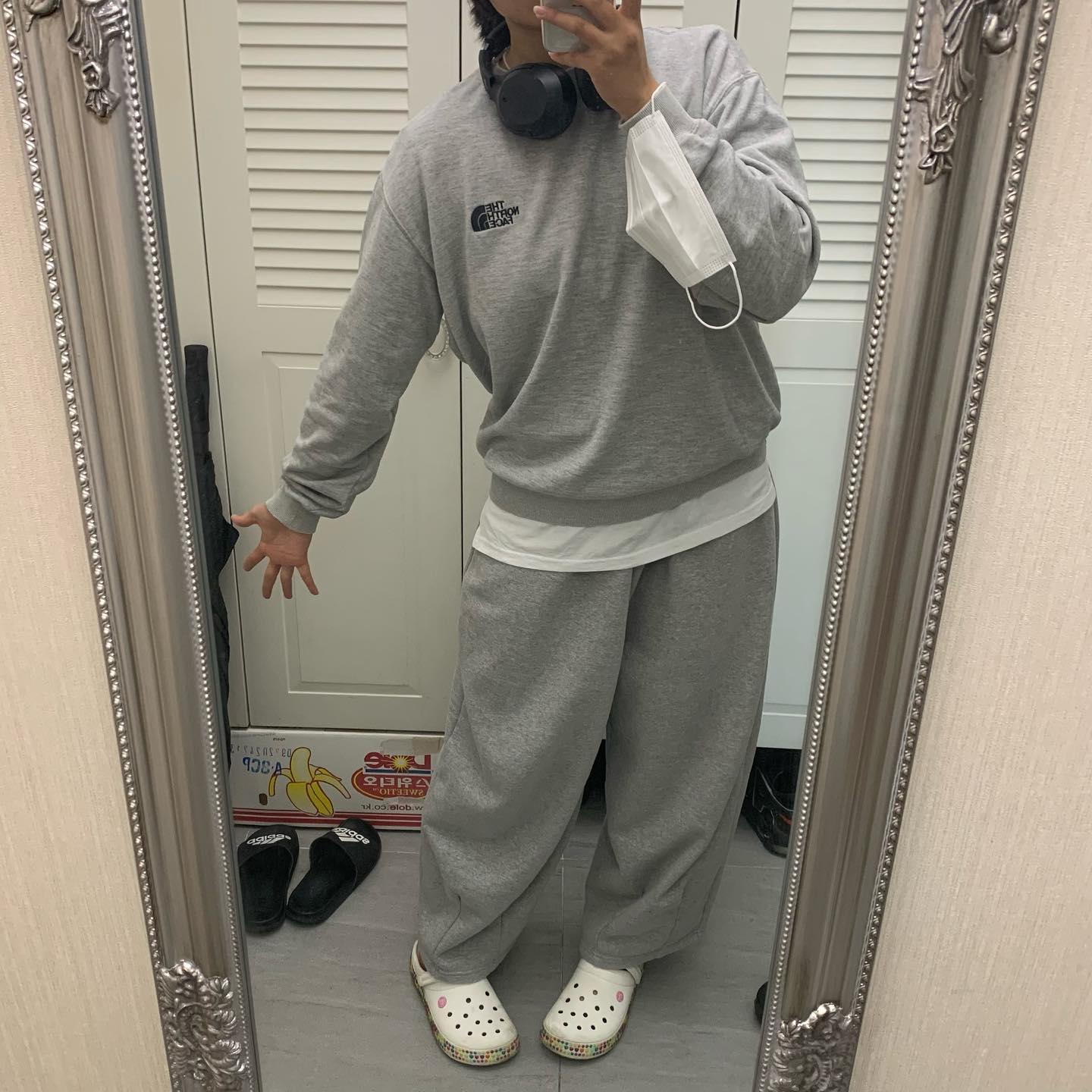 뿡 🤪
.
.
.
.
.
.
.
.
.
.
.
.
.
.
.
.
.
.
.
.
.
크.
.
.
.
.
.
.
.
.
#패션계정맞팔 #패션 #ootd #ootdfashion #패션계정 #오오티디 #부산 #전포카페거리 #fashion #lfl #스트릿 #노스페이스 #좋반 #숏컷 #레이어드컷 #크록스 #브리츠헤드셋