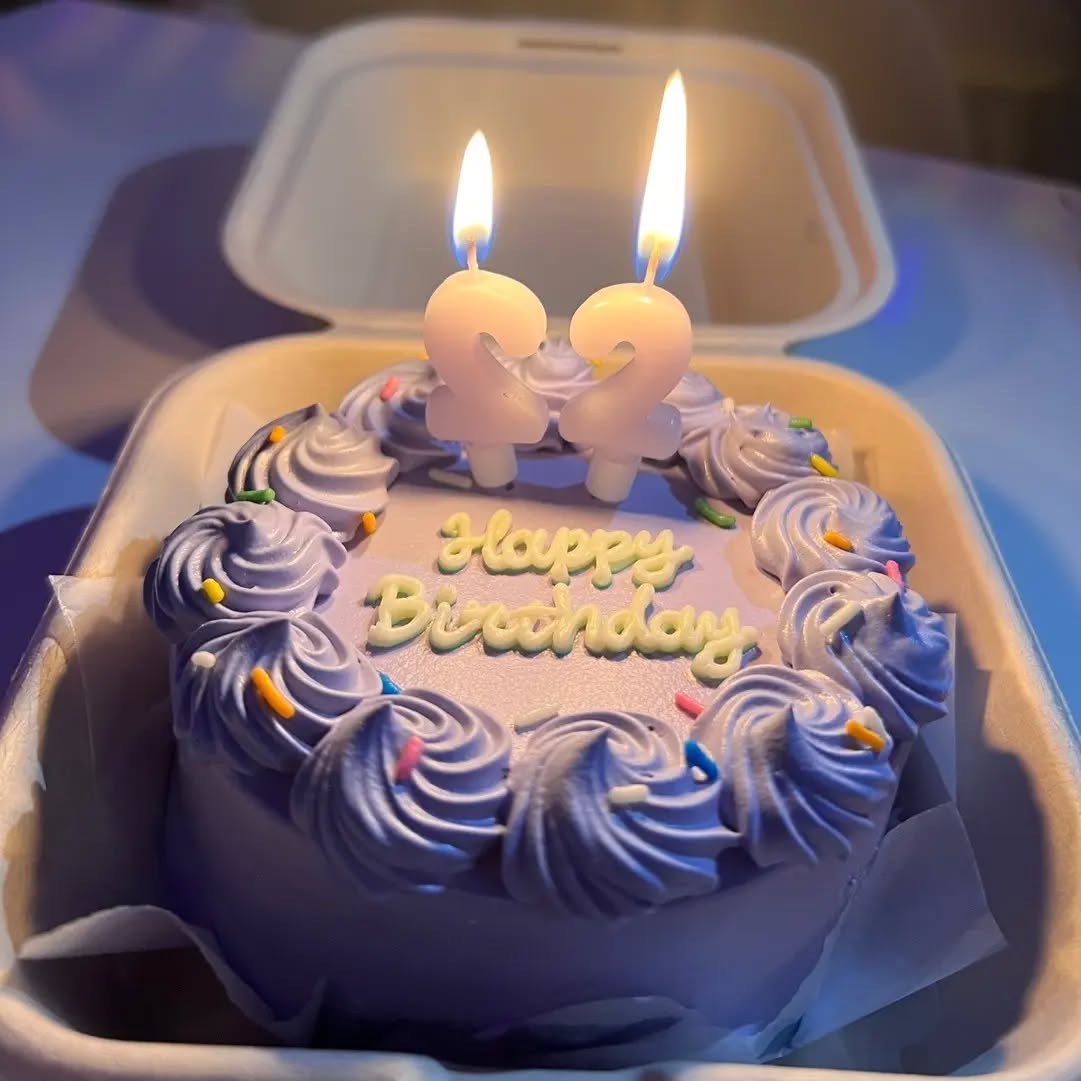 다들 생일 축하해주셔서 감사합니당!!
선물 잘 받았습니당😊☺️
잘쓸께요오