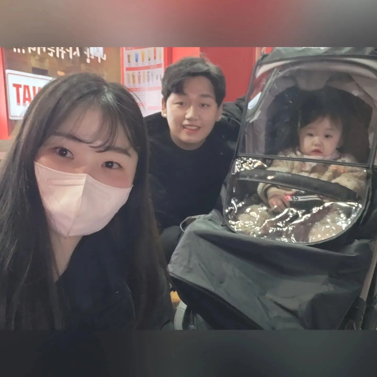 우리 가족 사랑스러워❤️
⠀
⠀
⠀
⠀
⠀
#👨‍👩‍👧❤️ #15개월딸맘 #20대부부 #대구맘