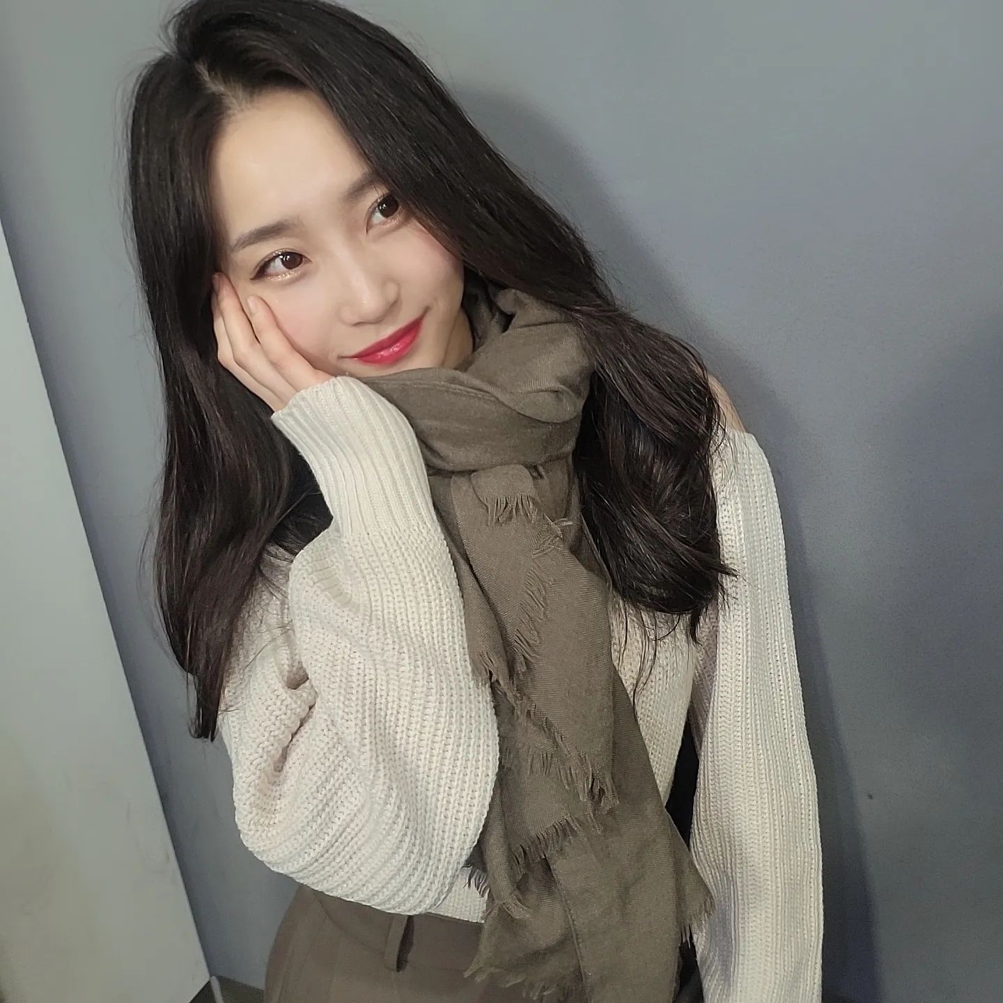 프사골라주셰욤🙆‍♀️🫶🙆‍♀️
저때만해도 정신이있었는데 집은어찌온건지..
