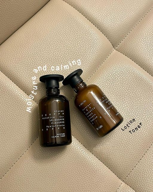 Claudy 크 on Instagram: "#협찬 Moisture and calming set from @brlab.official I love the aesthetics of this package, is glass!! And so pretty and beautiful. The brown color remains me it my grandmother cups and dishes when i was little 🥹 The pro