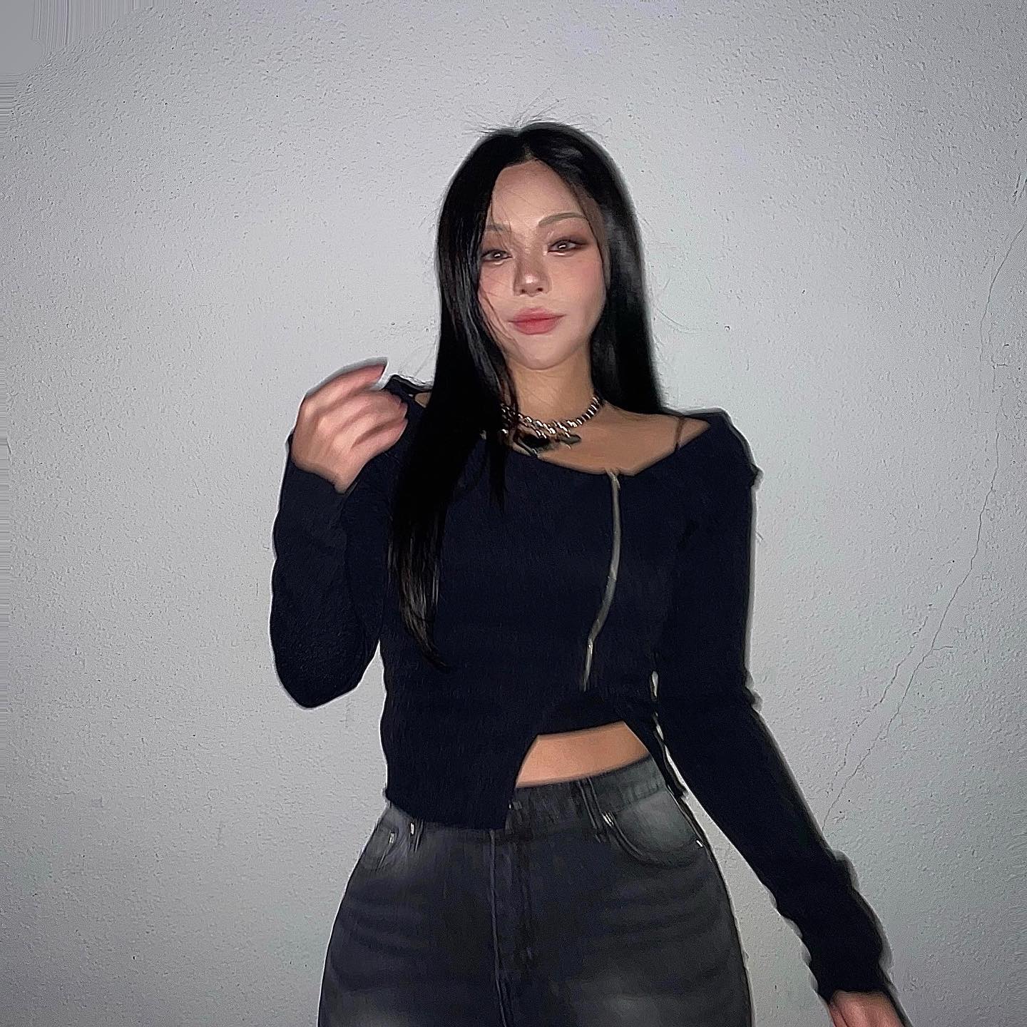 목걸이 넘 옙벙🖤

megk1m 

#MEGKIM

#instadaily #selfie #ootd #fashion #abg #makeup #asianbabygirl #likeforlikes #lfl #fff #korean #follow #following #대구 #동성로 #교동 #강남 #홍대 #부산 #좋아요반사 #좋아요 #좋반 #운동하는여자 #팔로우 #셀카 #셀피 #데일리 #노을