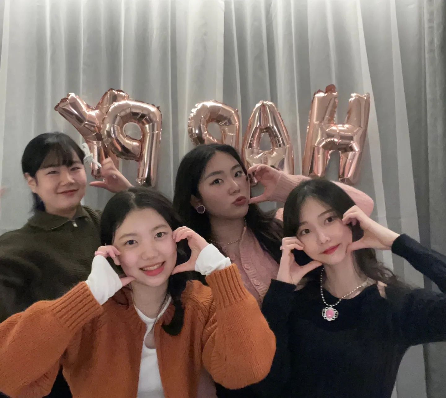 👸 한정판 프린세스 리미티드 에디션 오픈런해서 겨우 구했음 휴.