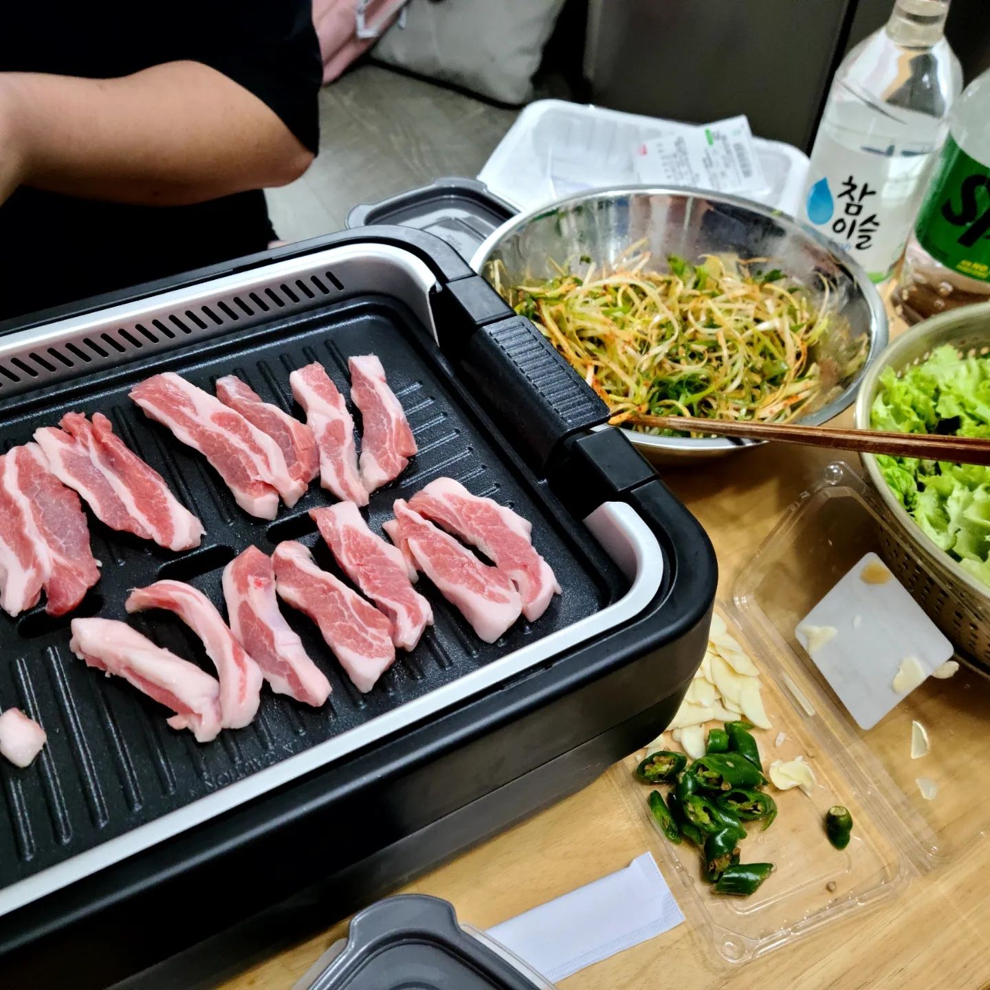 #이번크리스마스요약 #광장시장할머니순대 #겨우먹었다 #송년회부터 #영화파티에 #돼지파티🐷 #별거없이알찼다